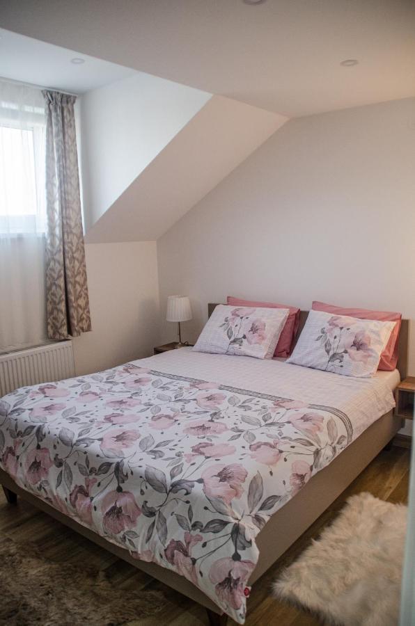 Harmonija Lux Daire Vrdnik Dış mekan fotoğraf