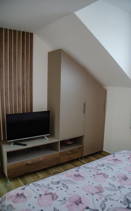 Harmonija Lux Daire Vrdnik Dış mekan fotoğraf
